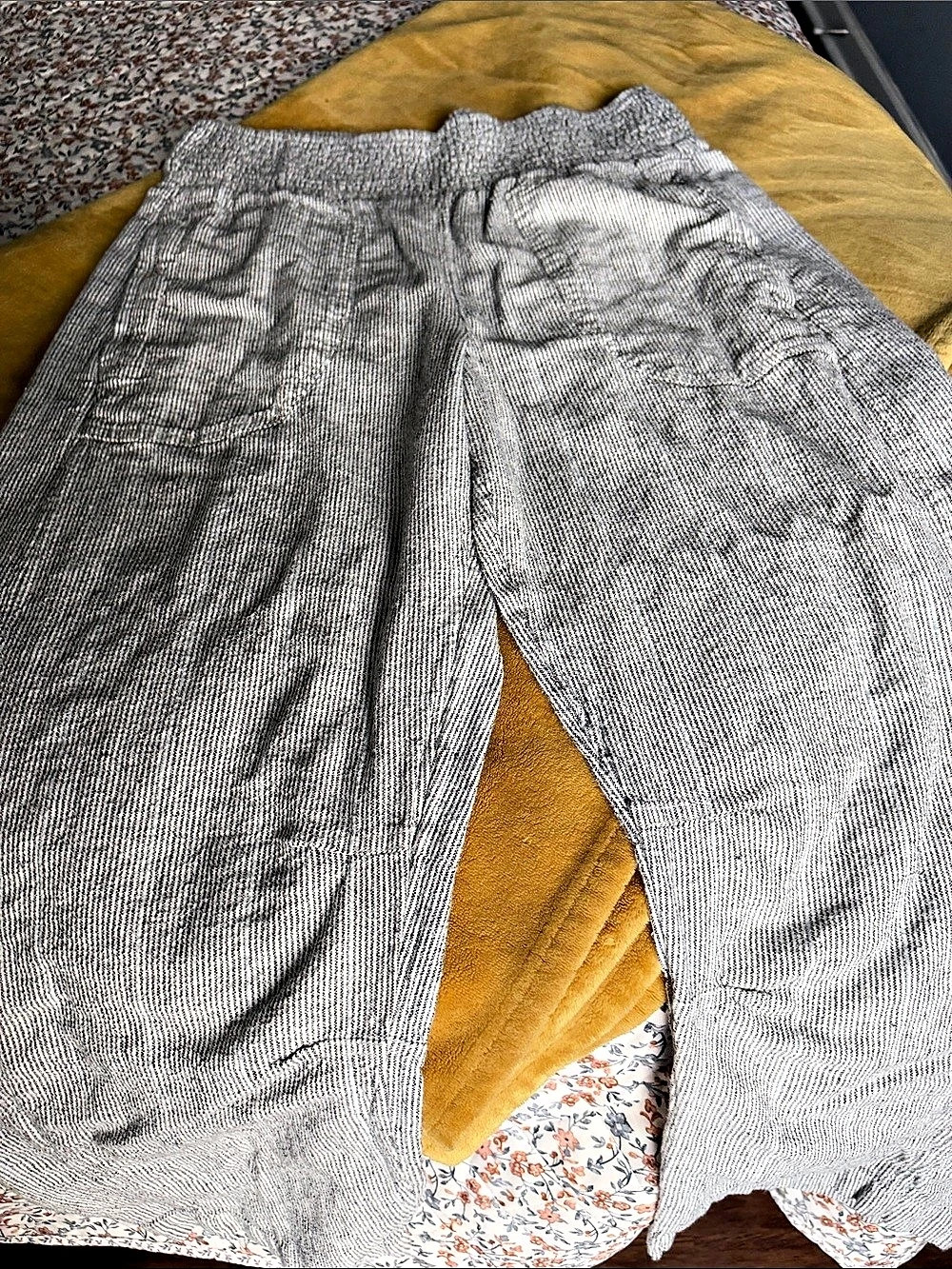 Pilcro Reese Linen Cotton Smocked Pull-On Barrel Pants Anthropologie Medium Tall